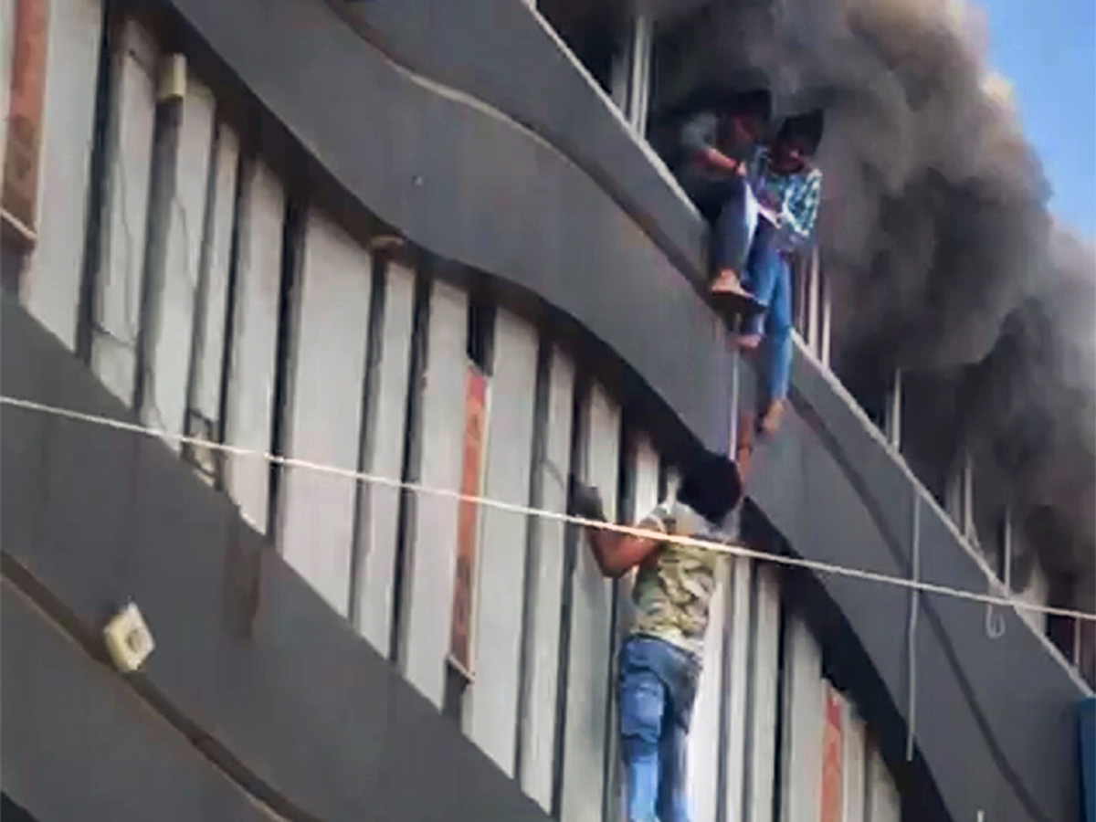 Fire Accident Taxshila Complex in Surat Photo Gallery - Sakshi2