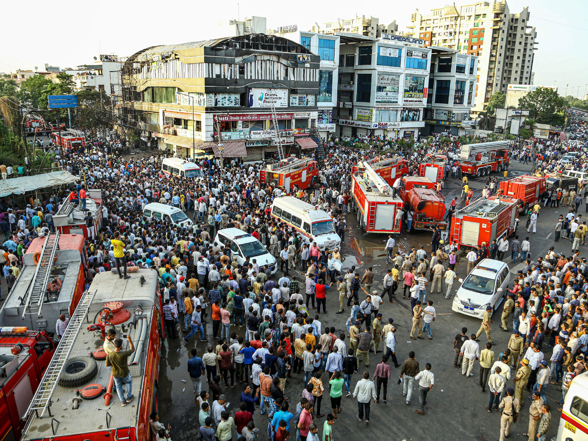 Fire Accident Taxshila Complex in Surat Photo Gallery - Sakshi6