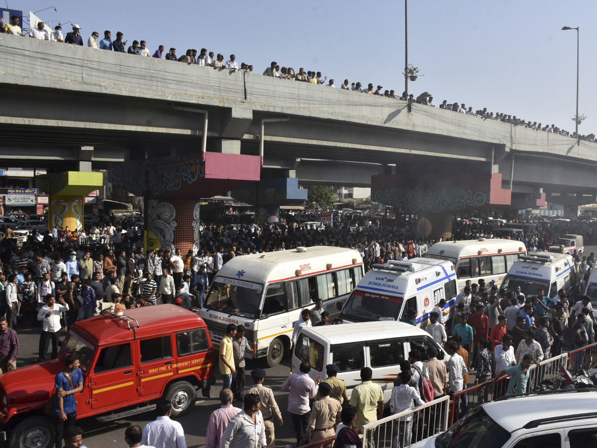 Fire Accident Taxshila Complex in Surat Photo Gallery - Sakshi7