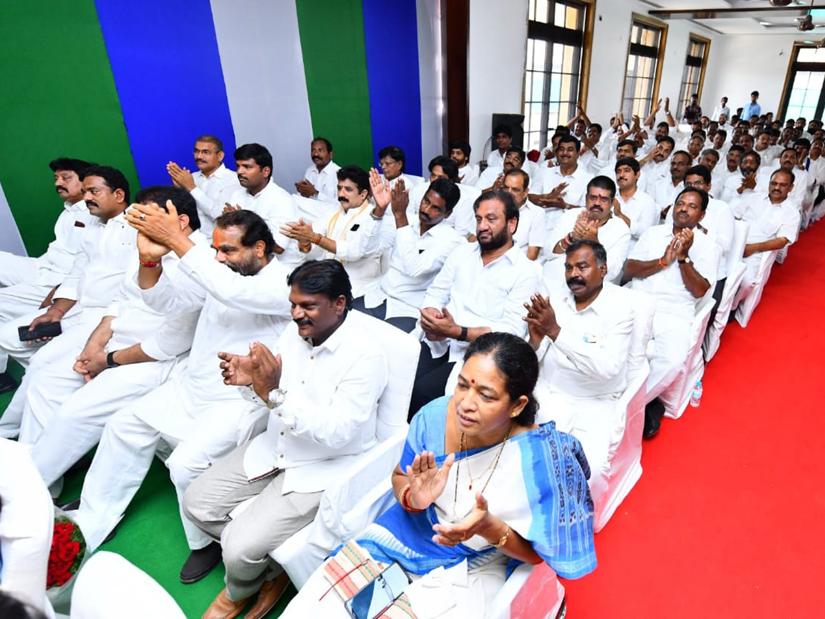 YSRCP MLAs Meeting Ys Jagan Mohan Reddy Camp Office Photo Gallery - Sakshi9