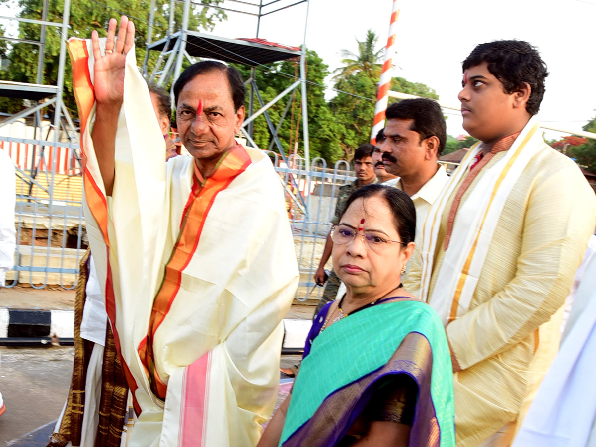 CM KCR To Visit Tirumala Photo Gallery - Sakshi11