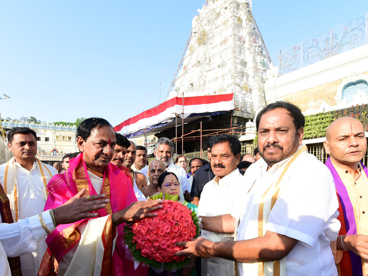 CM KCR To Visit Tirumala Photo Gallery - Sakshi16