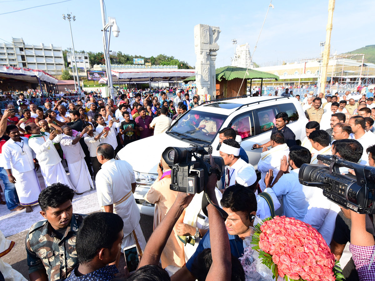 CM KCR To Visit Tirumala Photo Gallery - Sakshi18