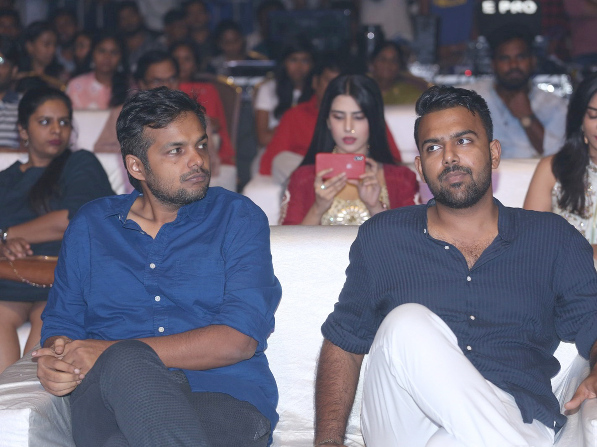 Falaknuma Das Pre Release Event Photo Gallery - Sakshi16