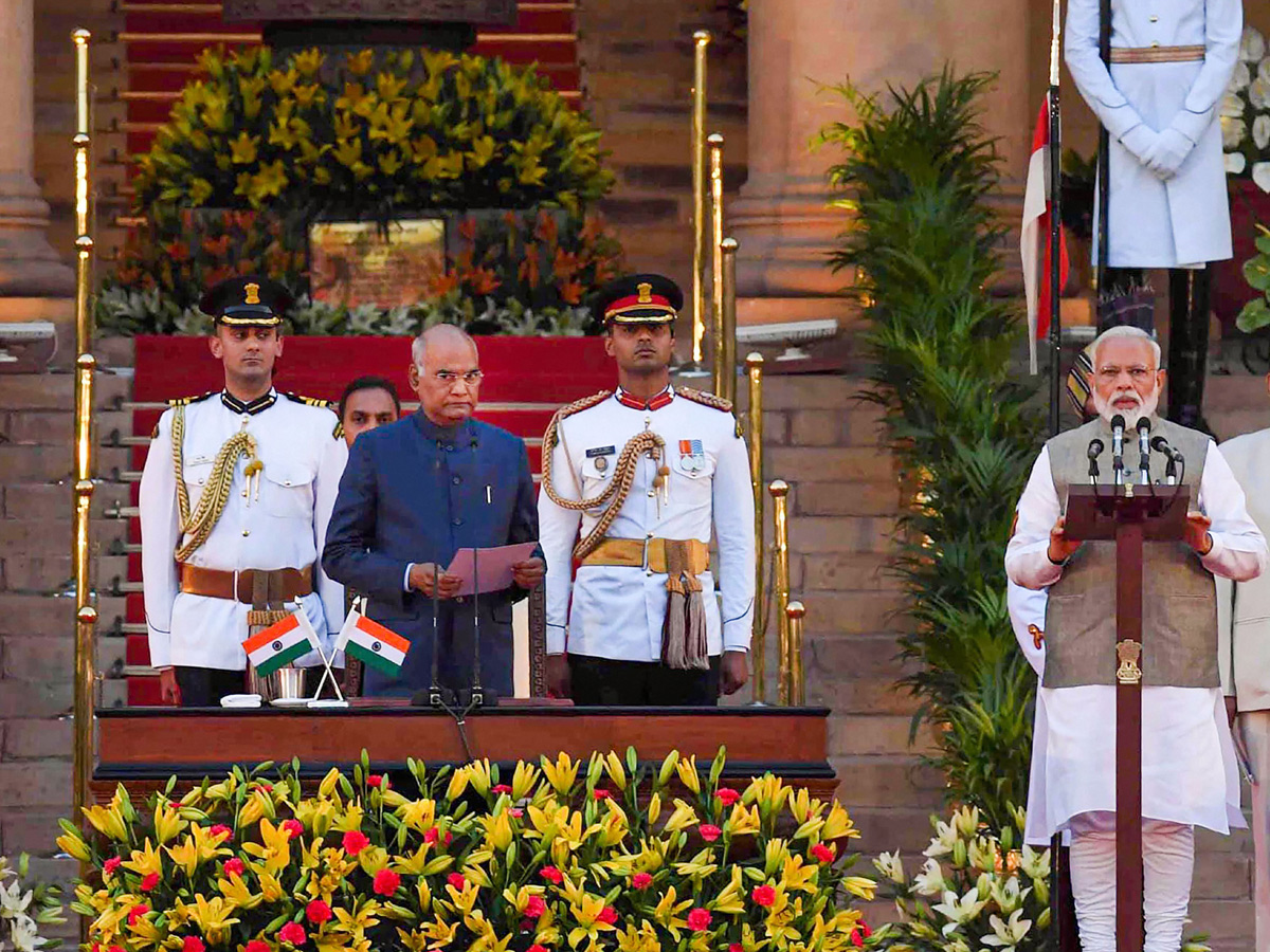 Narendra Modi second swearing in ceremony at Rashtrapati Bhavan Photo Gallery  - Sakshi1