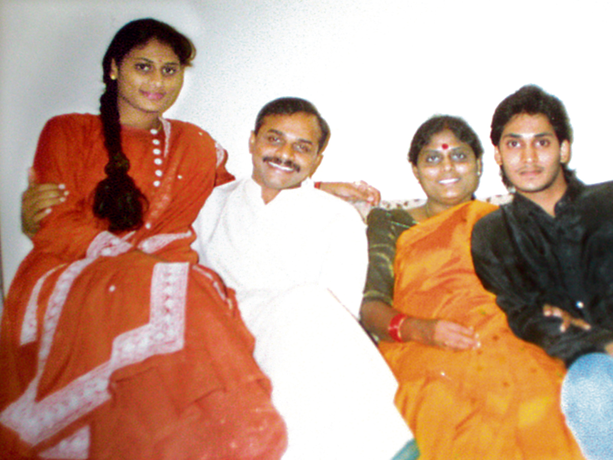 YS Jagan Rare photos PHoto Gallery - Sakshi9