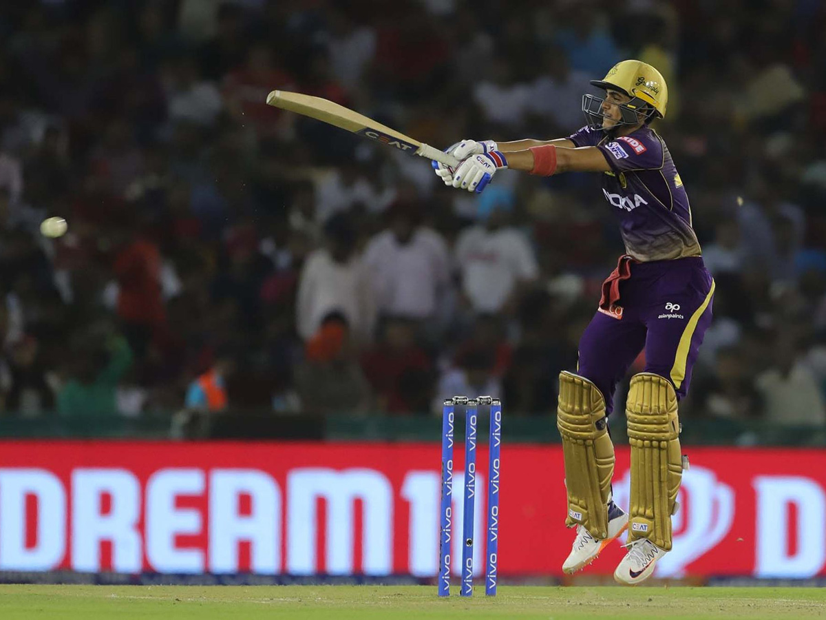 Kolkata Knight Riders beat Kings XI Punjab by 7 wickets  - Sakshi1