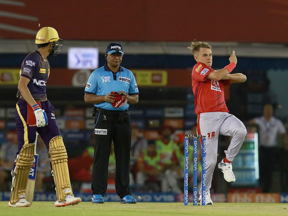 Kolkata Knight Riders beat Kings XI Punjab by 7 wickets  - Sakshi12