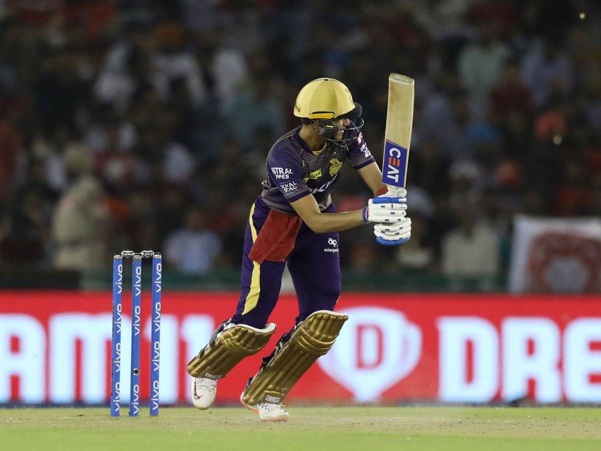 Kolkata Knight Riders beat Kings XI Punjab by 7 wickets  - Sakshi15