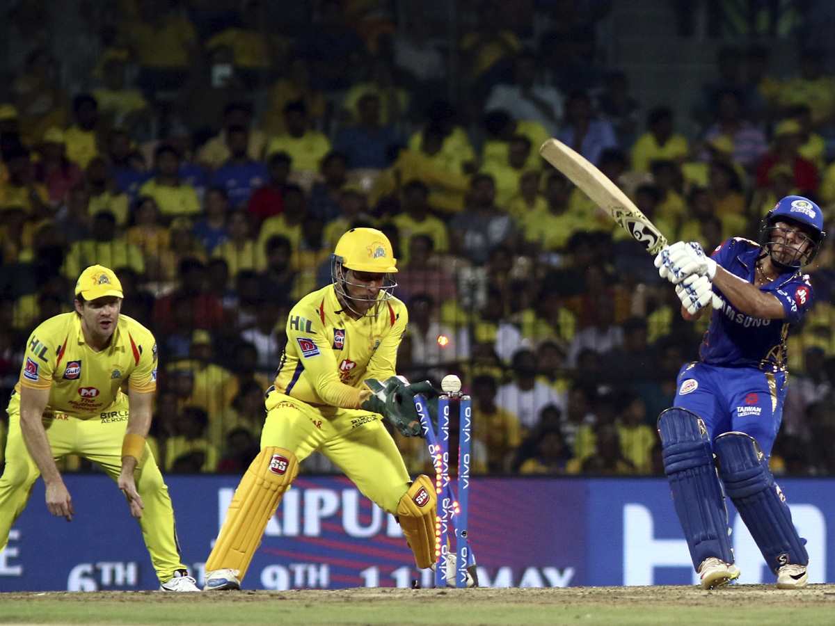 Chennai Super Kings Vs Mumbai Indians IPL Match Photo Gallery - Sakshi20