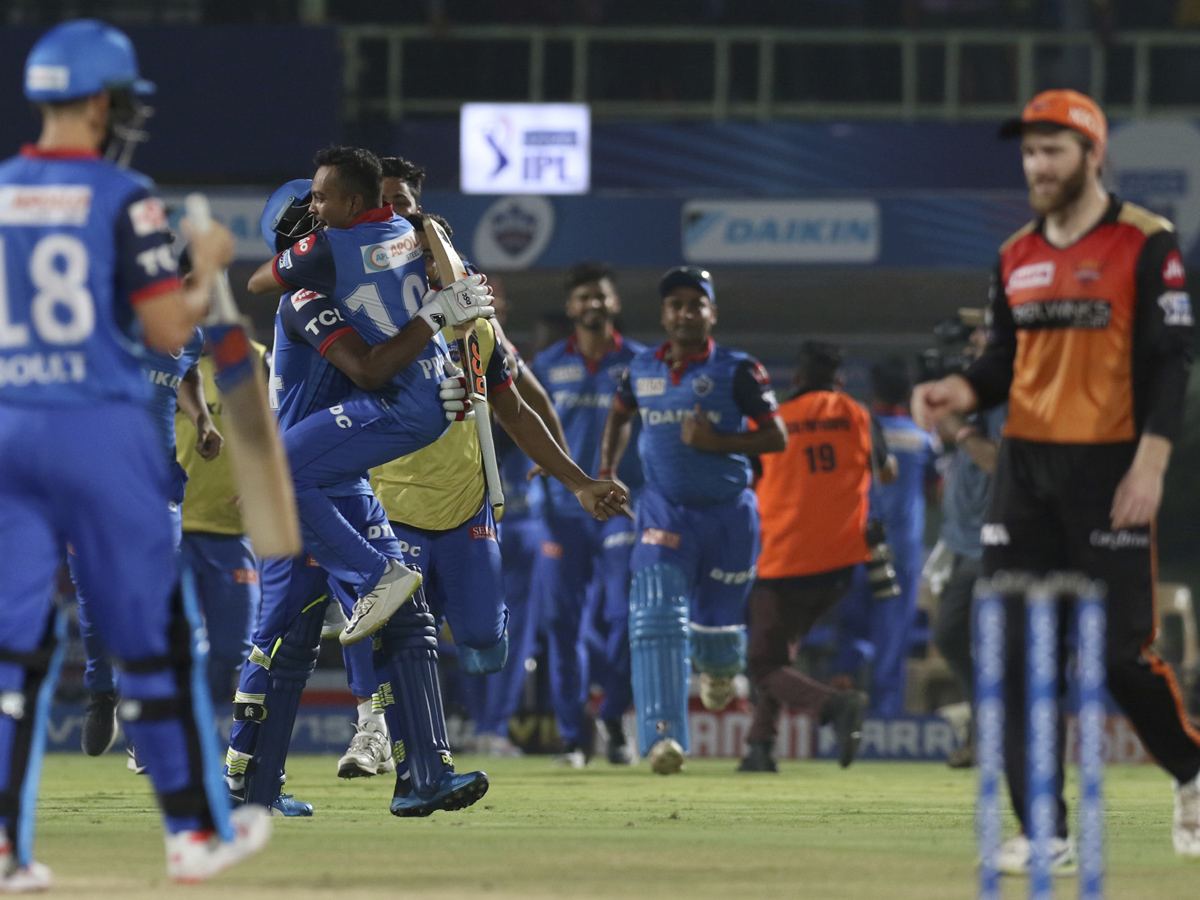 Delhi Capitals Vs Sunrisers Hyderabad IPL Match Photo Gallery - Sakshi2