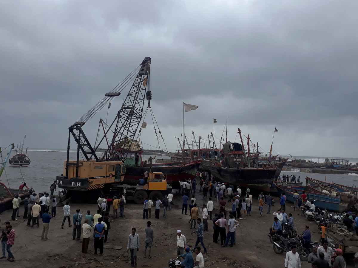 Cyclone Vayu Remains a Threat for Gujarats Photo Gallery - Sakshi21