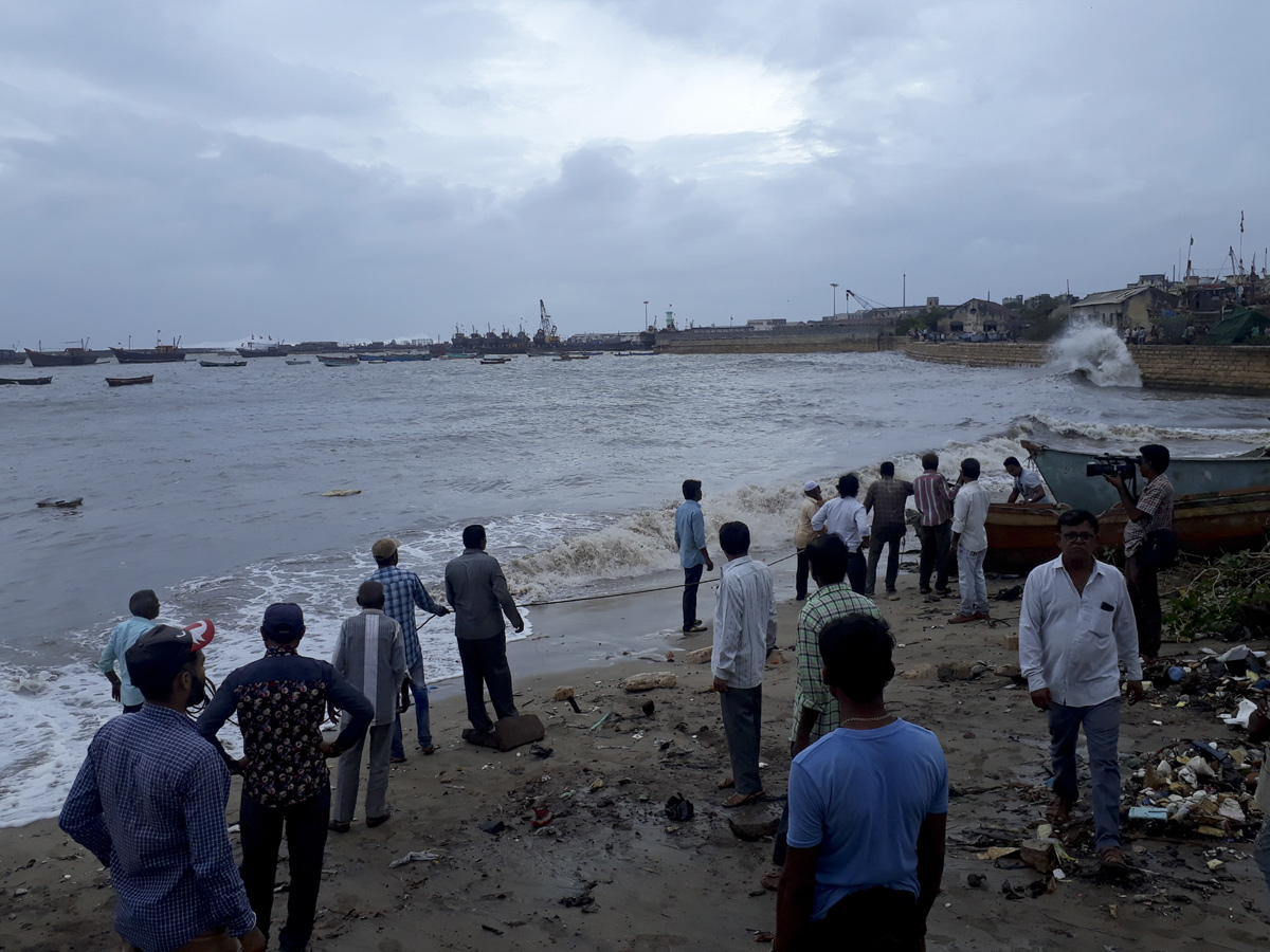 Cyclone Vayu Remains a Threat for Gujarats Photo Gallery - Sakshi24