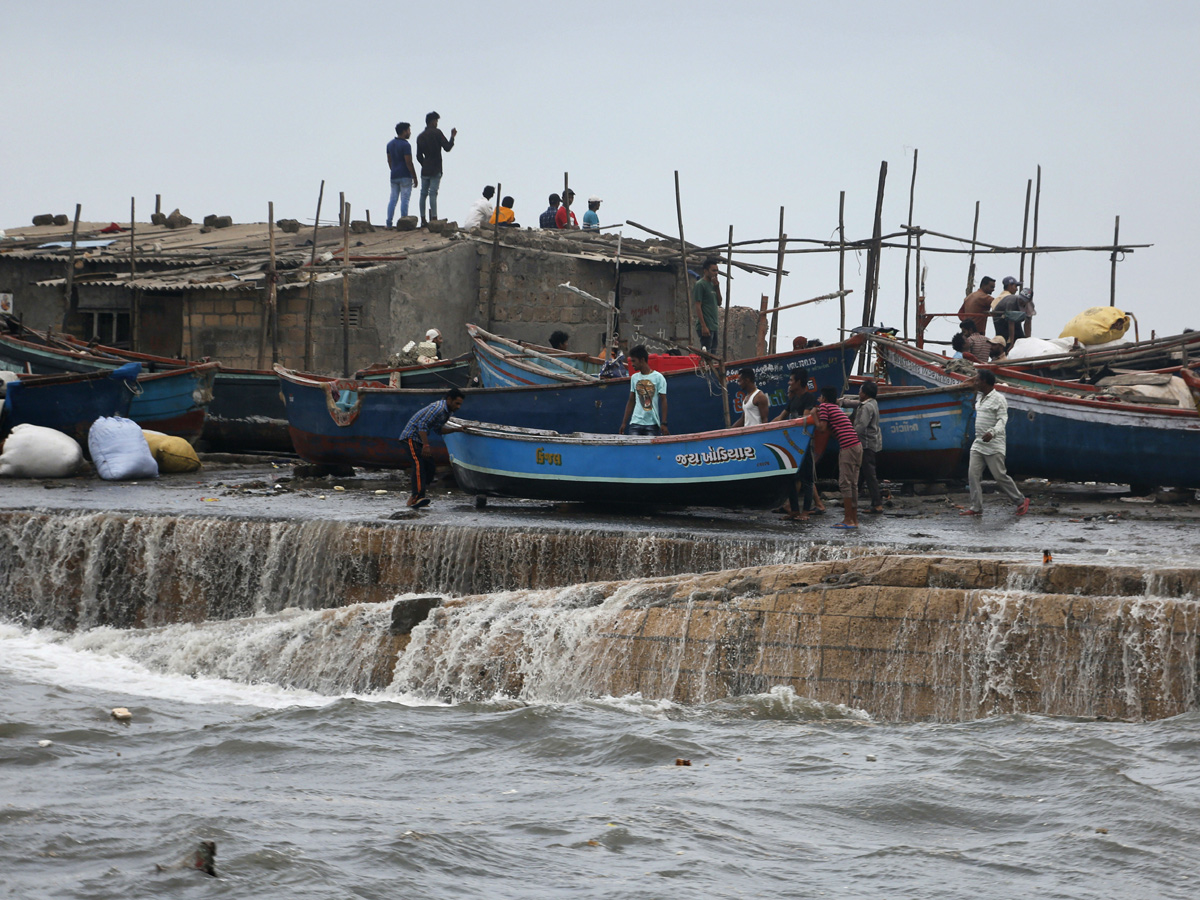 Cyclone Vayu Remains a Threat for Gujarats Photo Gallery - Sakshi4