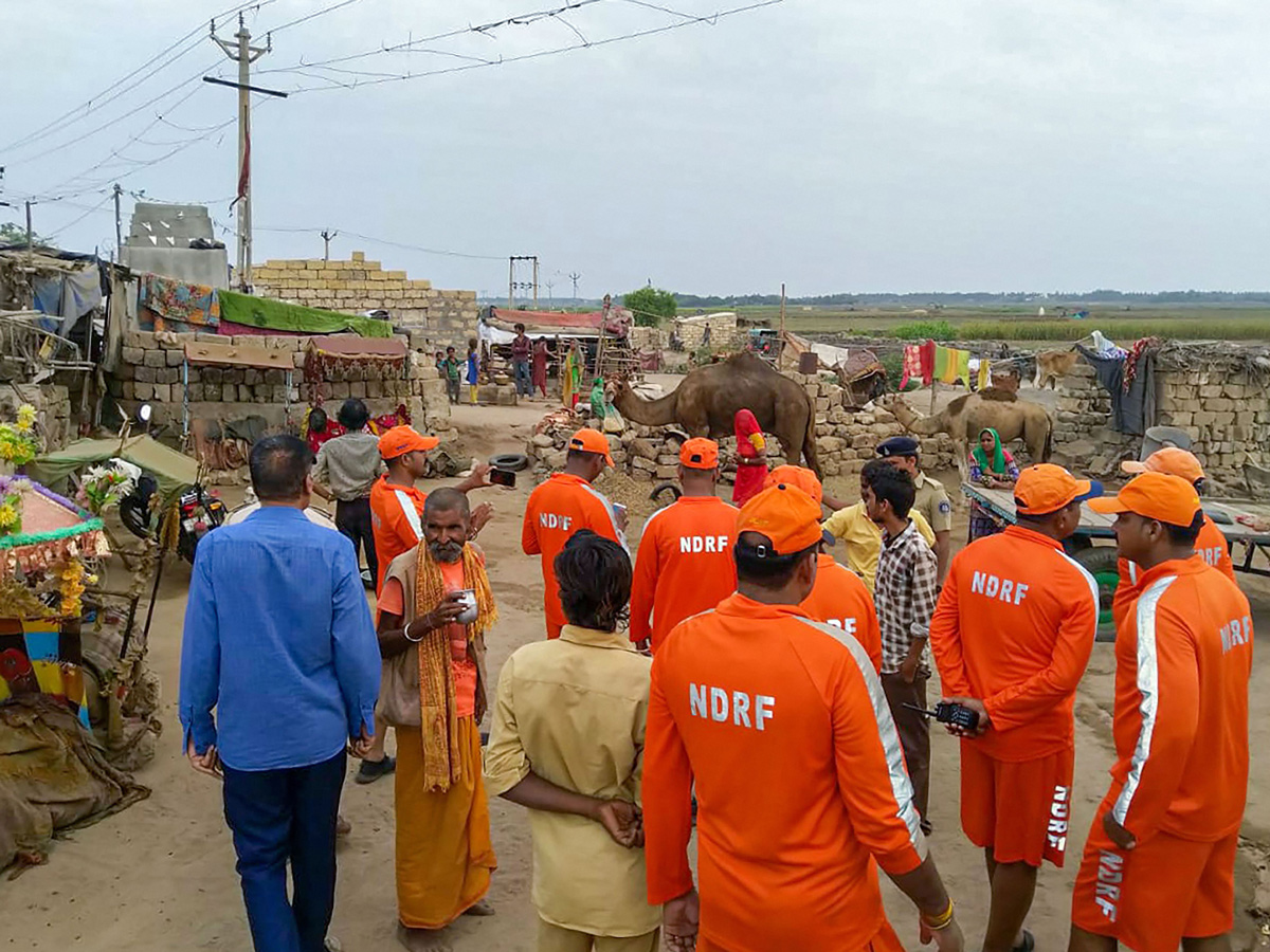 Cyclone Vayu Remains a Threat for Gujarats Photo Gallery - Sakshi7