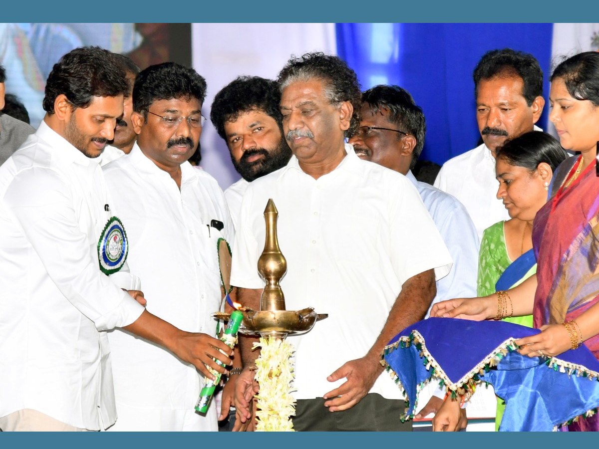 CM YS Jagan participate Badi Bata PHoto Gallery - Sakshi12