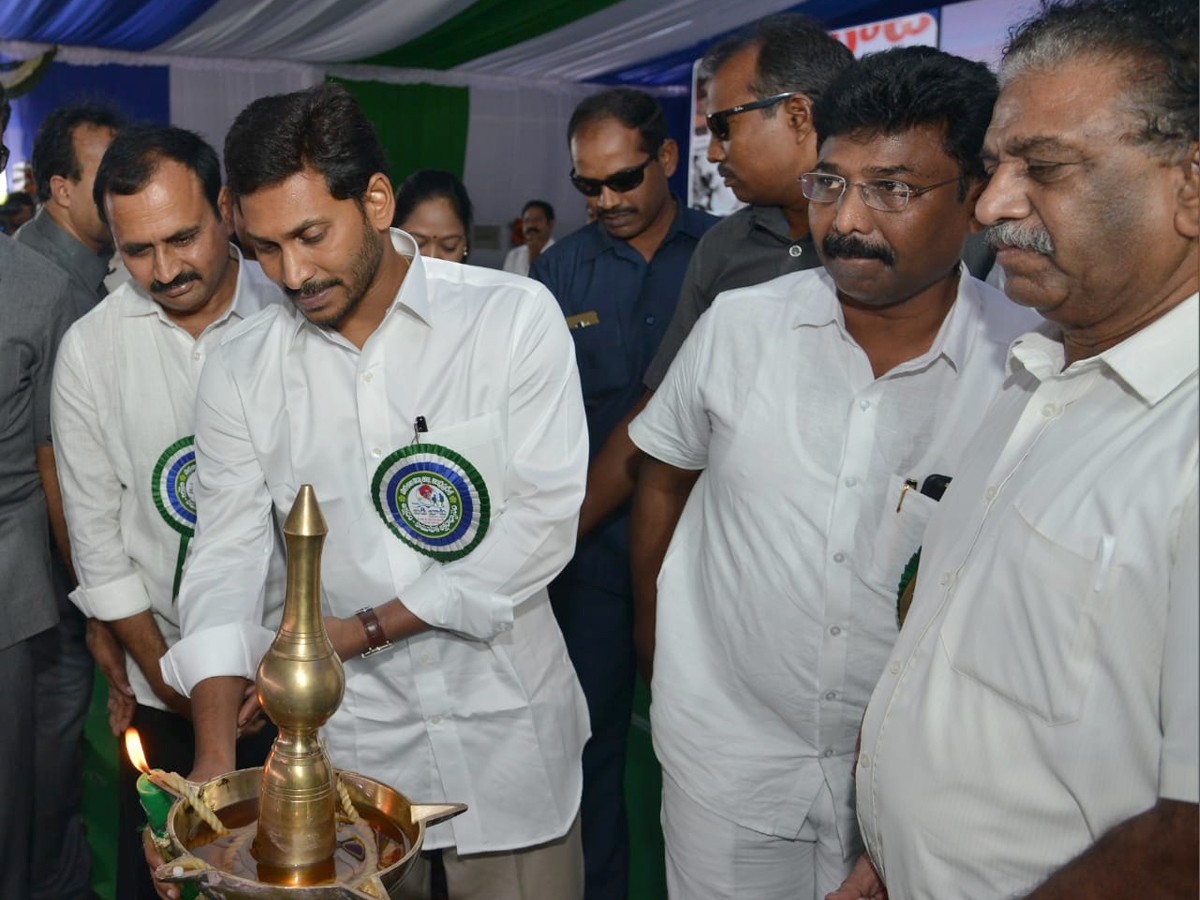 CM YS Jagan participate Badi Bata PHoto Gallery - Sakshi9