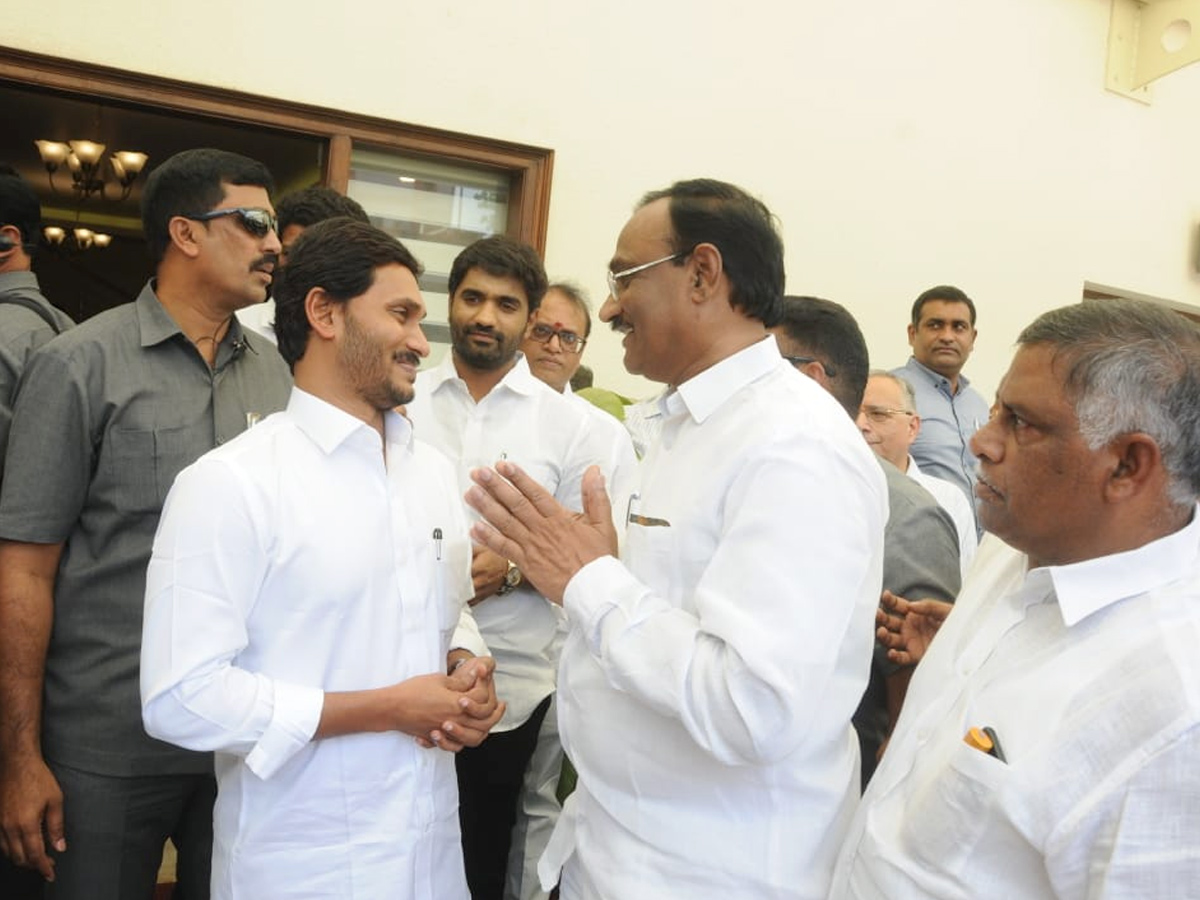 YSRCP parliamentary party meeting begins Photo Gallery - Sakshi2