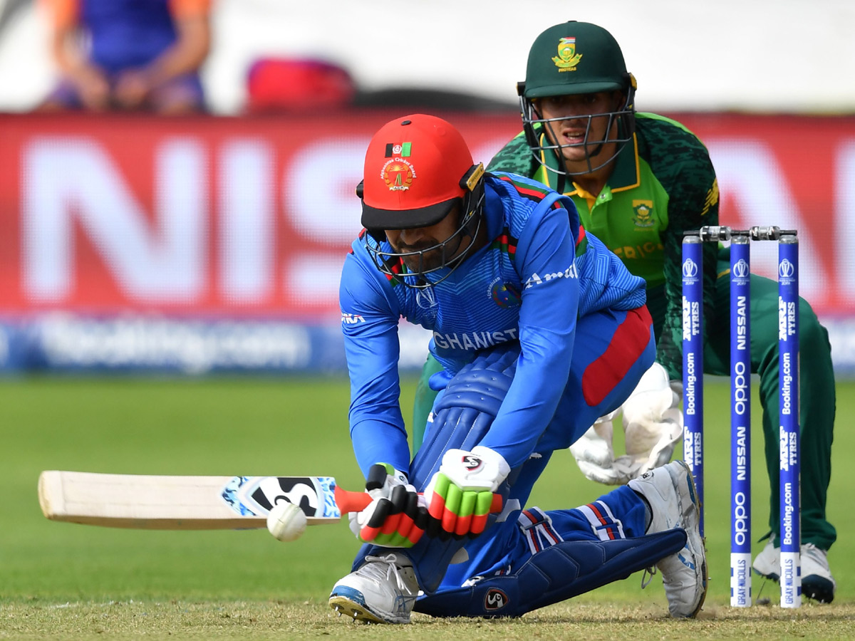 South Africa beat Afghanistan for first win Photo Gallery - Sakshi13