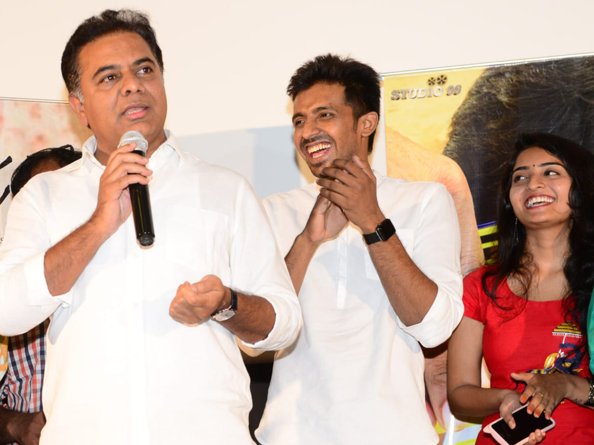 Working President KTR Praises Mallesham Movie Photo Gallery - Sakshi5