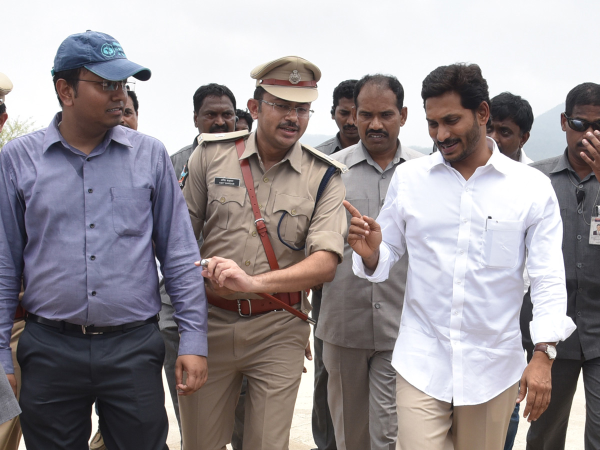 AP CM YS Jagan Mohan Reddy Visit Polavaram Project Photo Gallery - Sakshi7