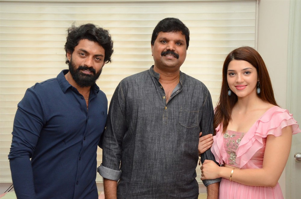 NKR17 Kalyan Ram Satish Vegesna Movie Opening Photo Gallery - Sakshi8