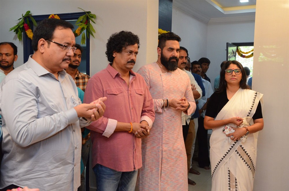 NKR17 Kalyan Ram Satish Vegesna Movie Opening Photo Gallery - Sakshi9