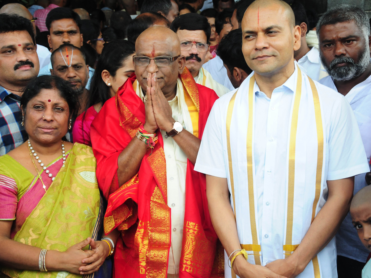 YV Subba Reddy Takes Oath As TTD Chairman In Tirupati Photo Gallery - Sakshi1