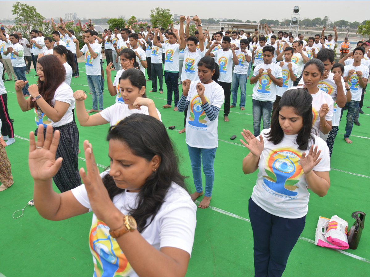 international yoga day hyderabad Photo Gallery - Sakshi12