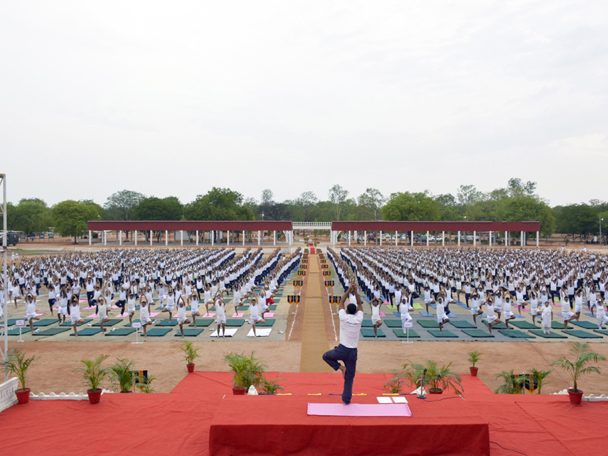 international yoga day hyderabad Photo Gallery - Sakshi20