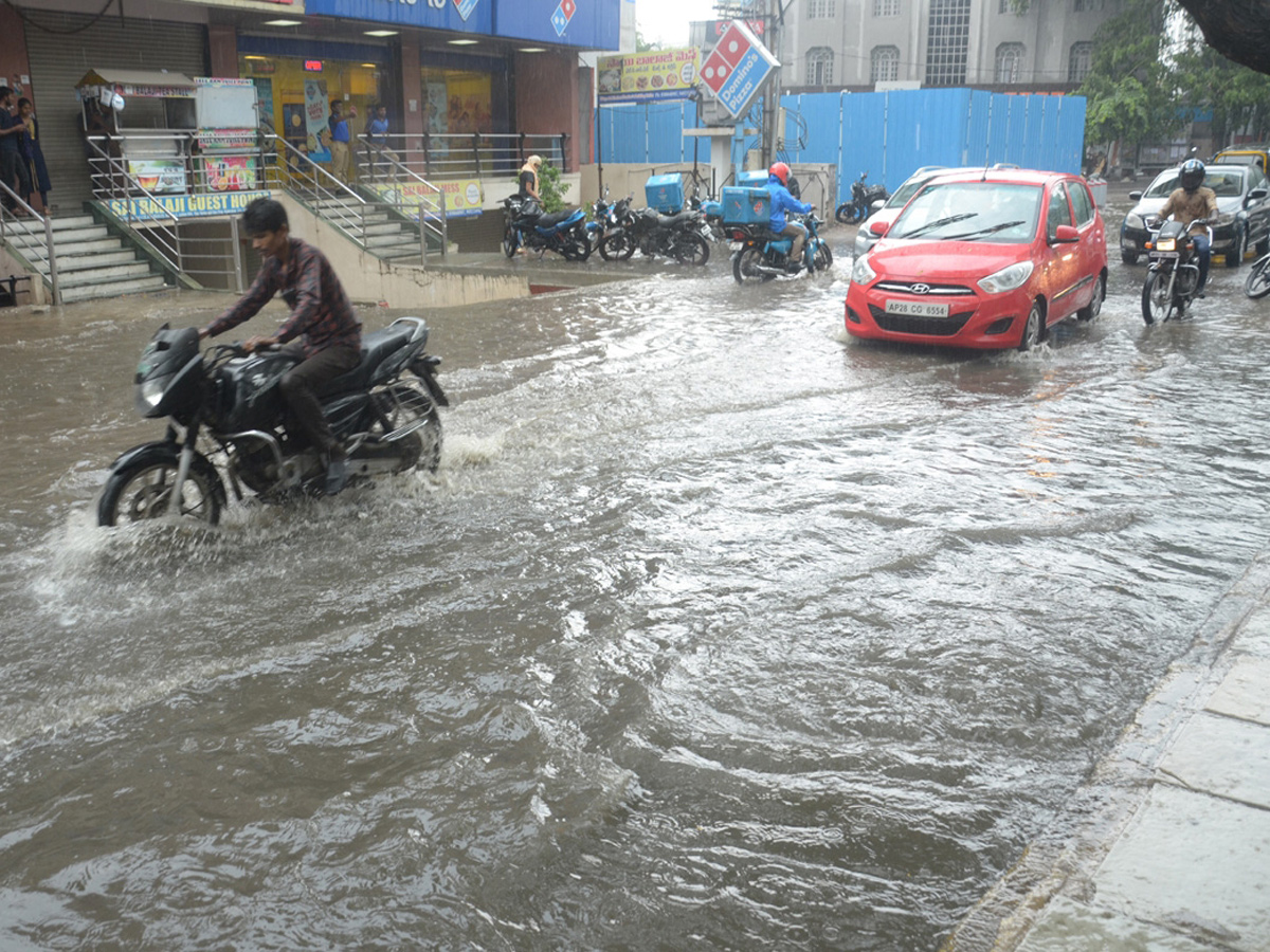 Heavy Rain In Hyderabad Today Photo Gallery - Sakshi23