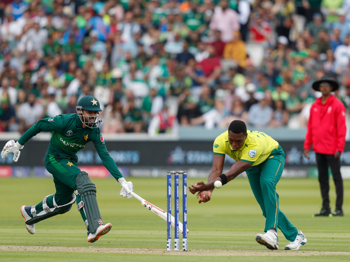 Pakistan win by 49 runs to knock South Africa out of Cricket World Cup 2019 Photo Gallery - Sakshi20