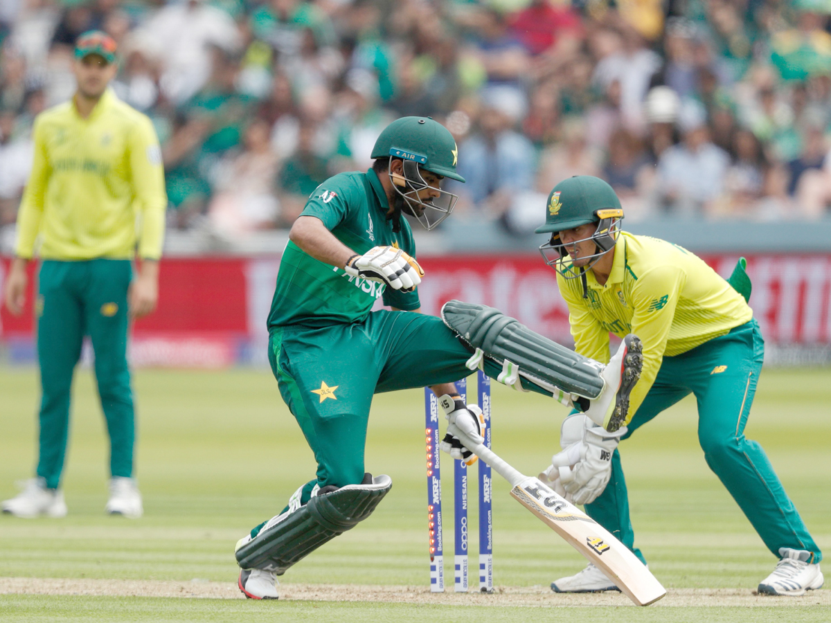 Pakistan win by 49 runs to knock South Africa out of Cricket World Cup 2019 Photo Gallery - Sakshi26