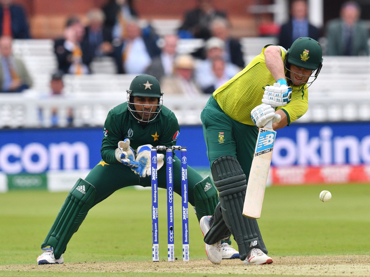 Pakistan win by 49 runs to knock South Africa out of Cricket World Cup 2019 Photo Gallery - Sakshi8