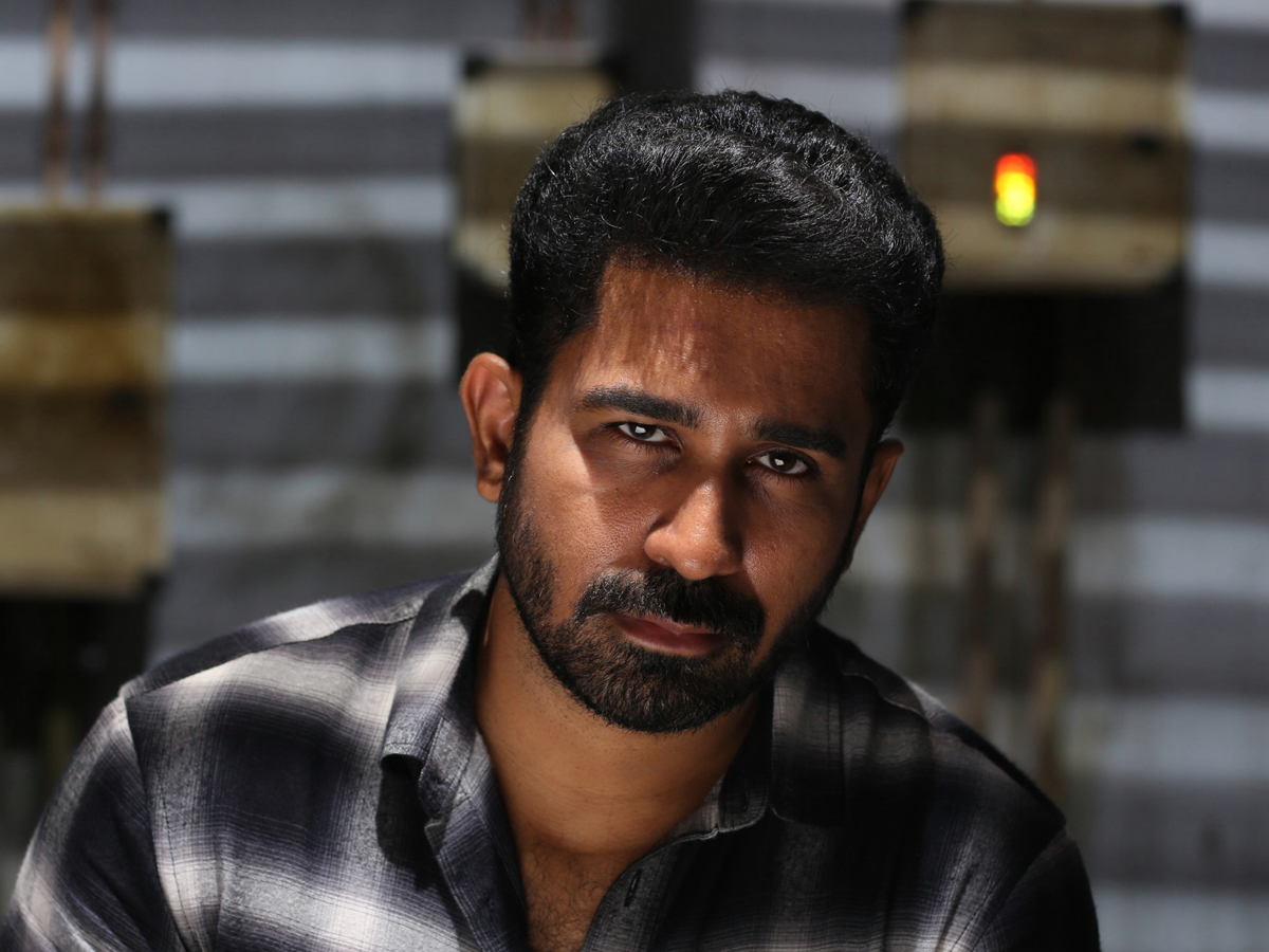 Vijay Antony Killer Movie Stills Photo Gallery - Sakshi18