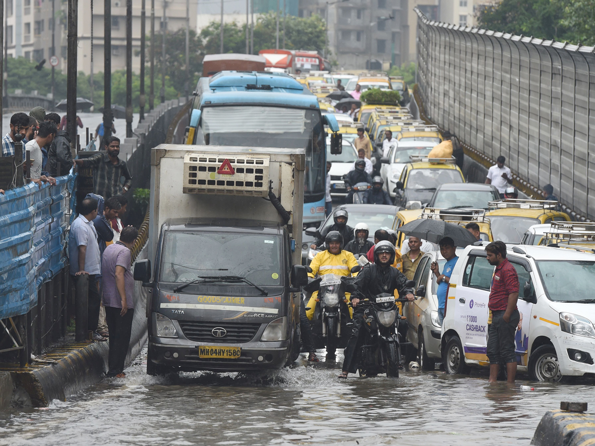 heavy rains in mumbai Photo Gallery - Sakshi7