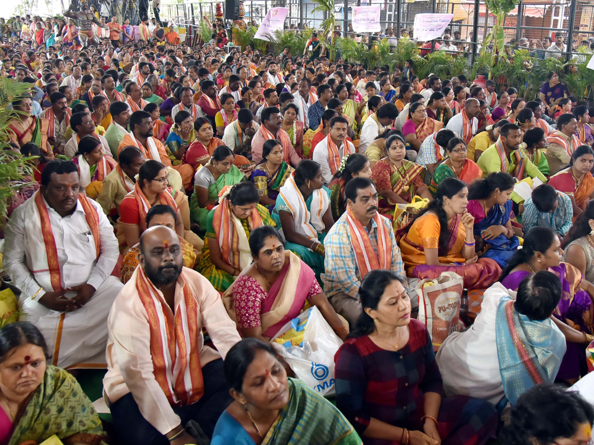 Balkampet Yellamma Devi Kalyanam 2019 - Sakshi12