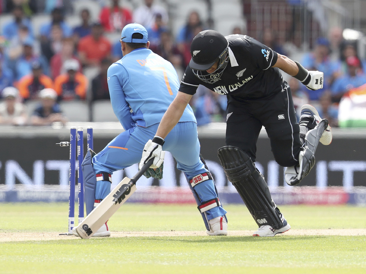 New Zealand beat India by 18 runs to enter final Photo Gallery - Sakshi3