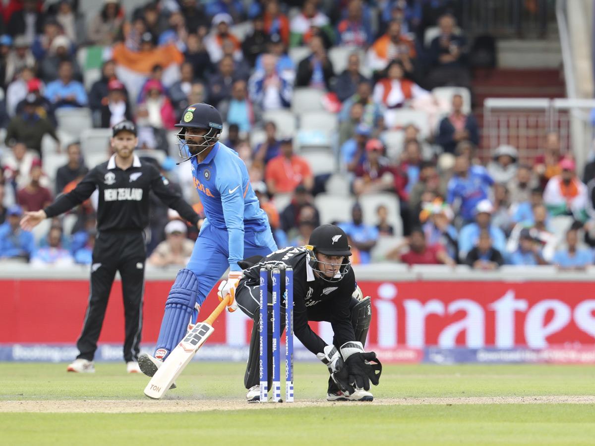 New Zealand beat India by 18 runs to enter final Photo Gallery - Sakshi32