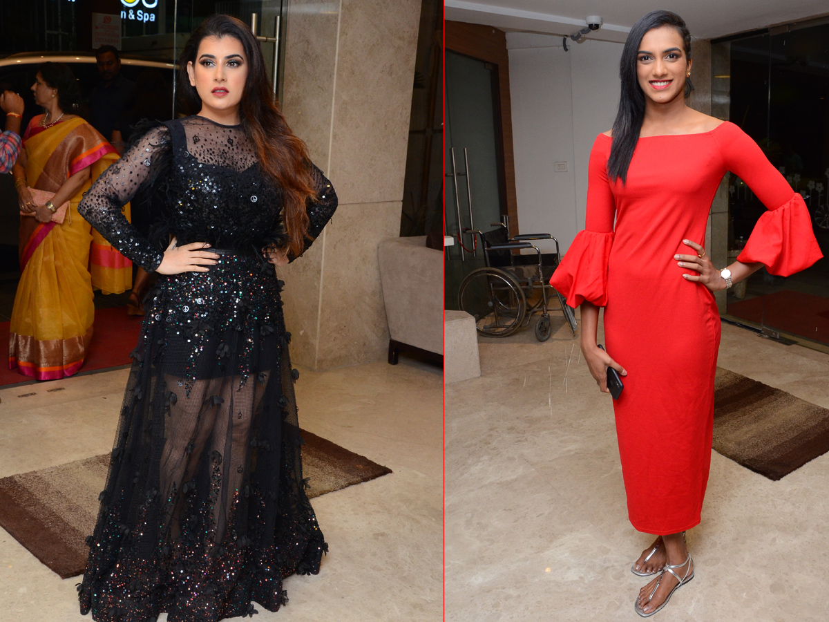 MIRRORS FASHION SHOW AT DASPALLA HOTEL Photo Gallery - Sakshi9