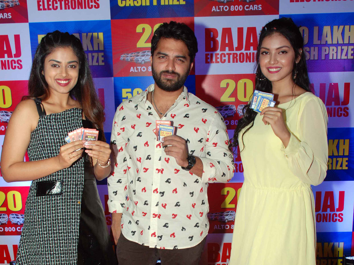 Bajaj Electronics Announces Lucky Draw Winner Photo Gallery - Sakshi10