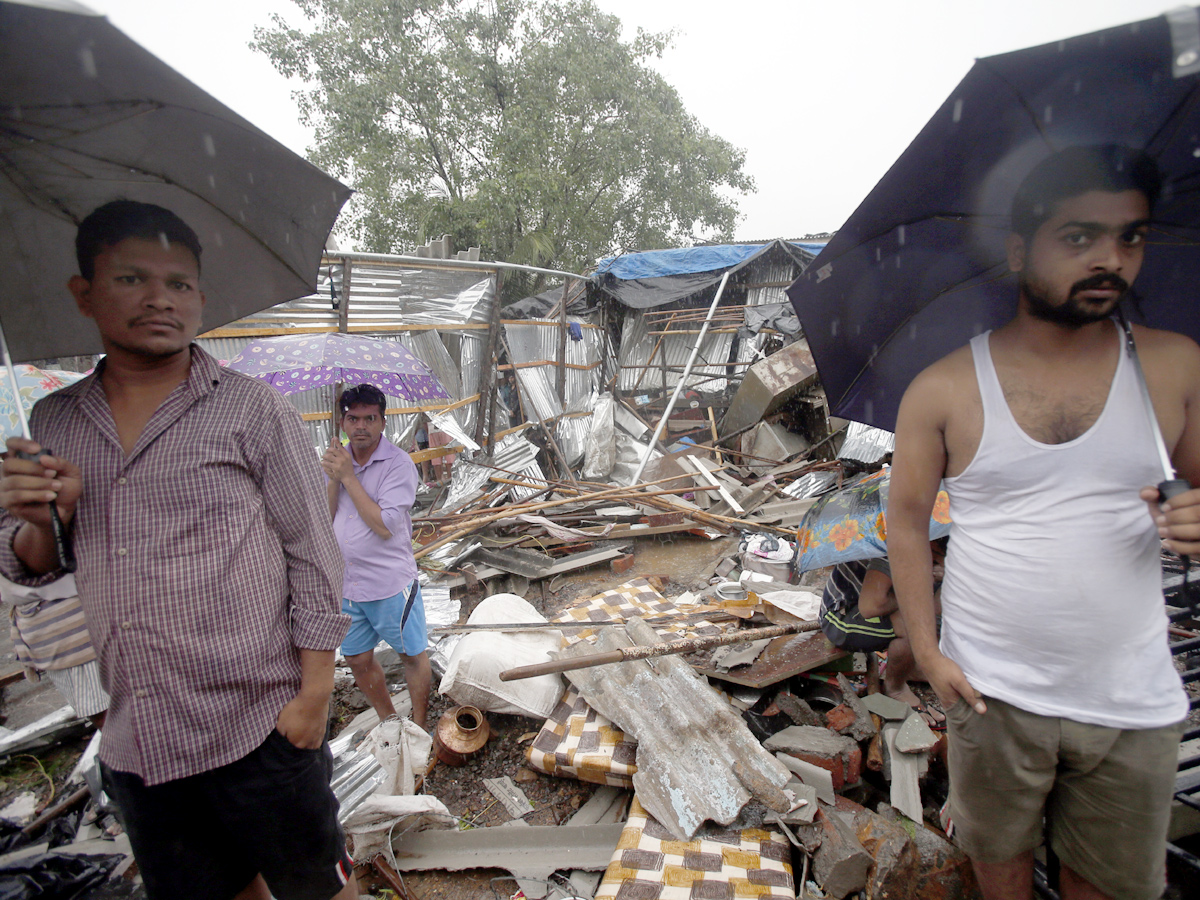 Heavy rains in Mumbai Photo Gallery - Sakshi10