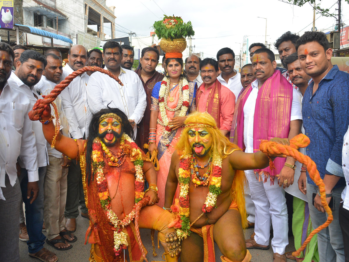 Golkonda Bonalu Celebrations 2019 Photo Gallery - Sakshi4