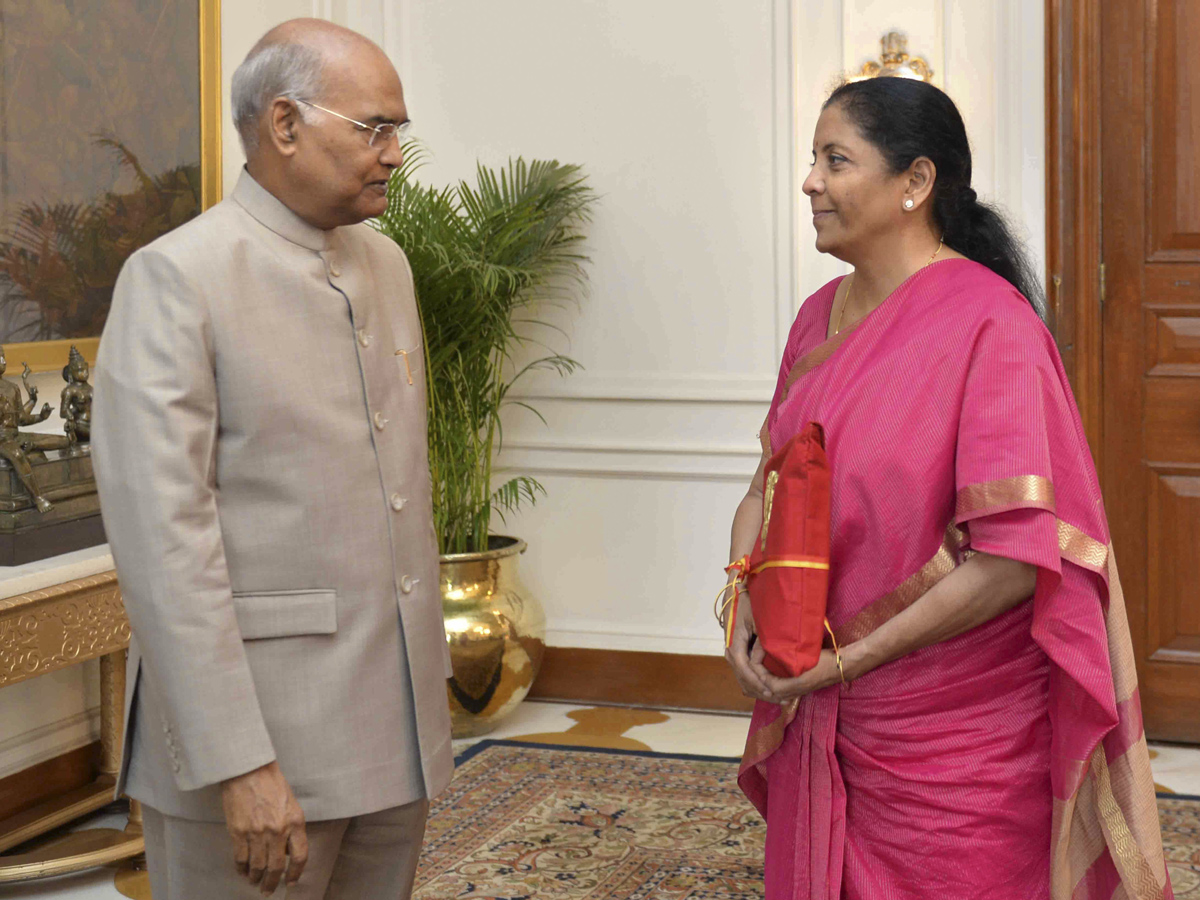 Union Budget 2019 in Nirmala Sitharaman Photo Gallery - Sakshi2