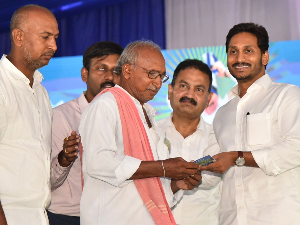 YSR Raithu Dinotsavam Public Meeting at Jammala Madugu Photo Gallery - Sakshi18