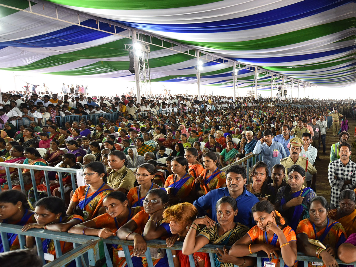 YSR Raithu Dinotsavam Public Meeting at Jammala Madugu Photo Gallery - Sakshi19