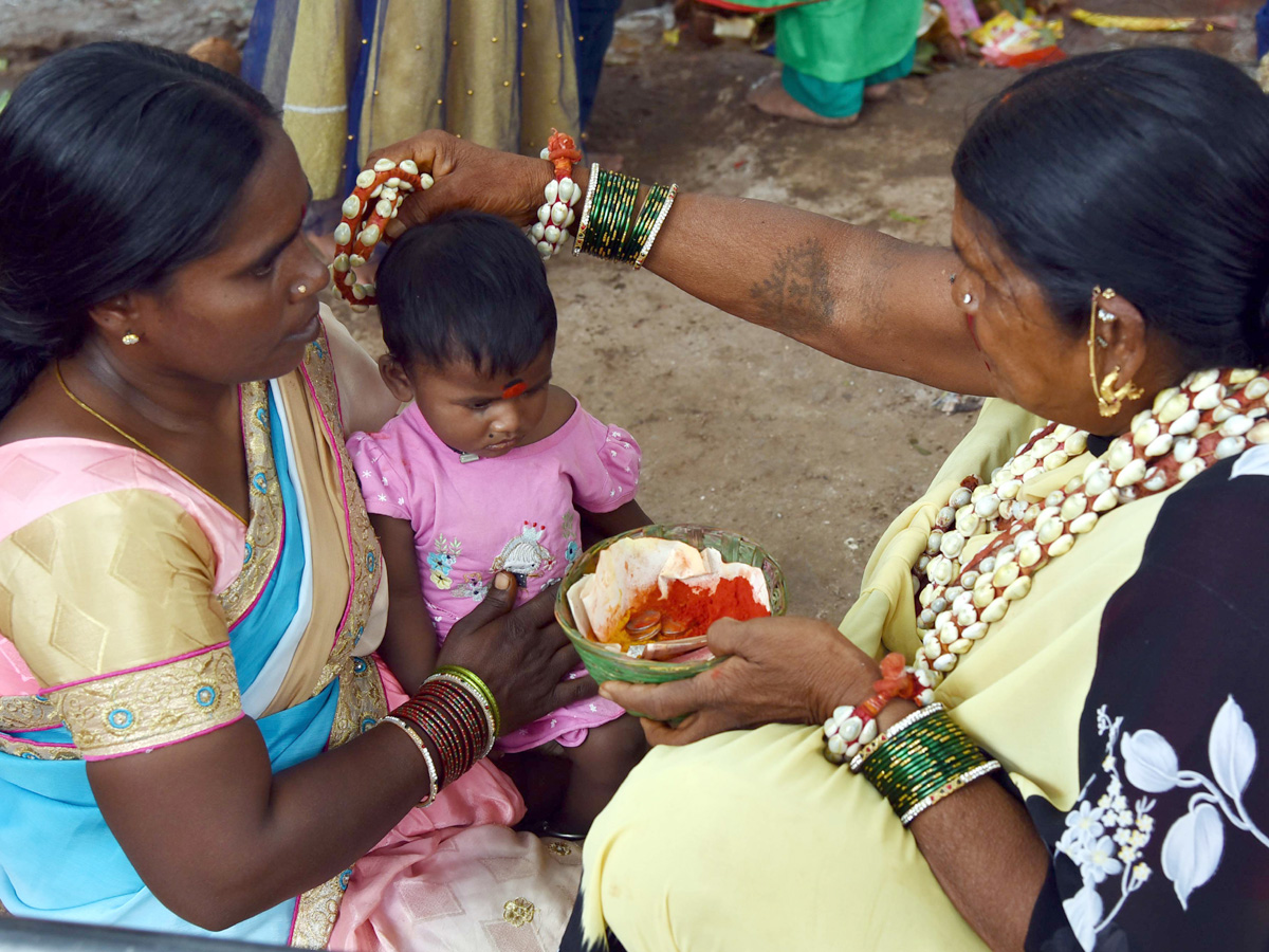 Bonalu festival kicks off at Golconda Fort Photo Gallery  - Sakshi20