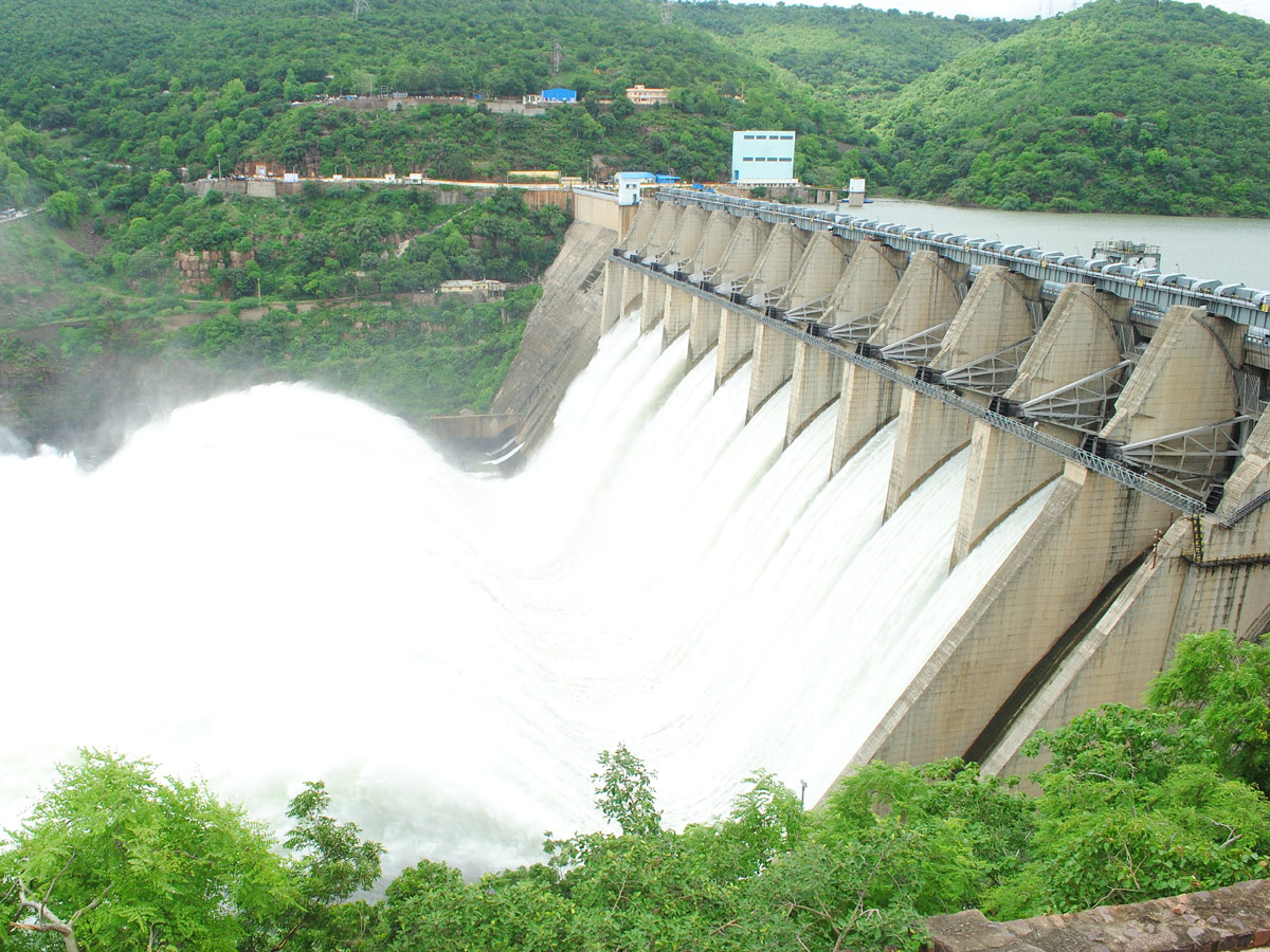 Srisailam Dam Gets Huge inflows Photo Gallery - Sakshi2