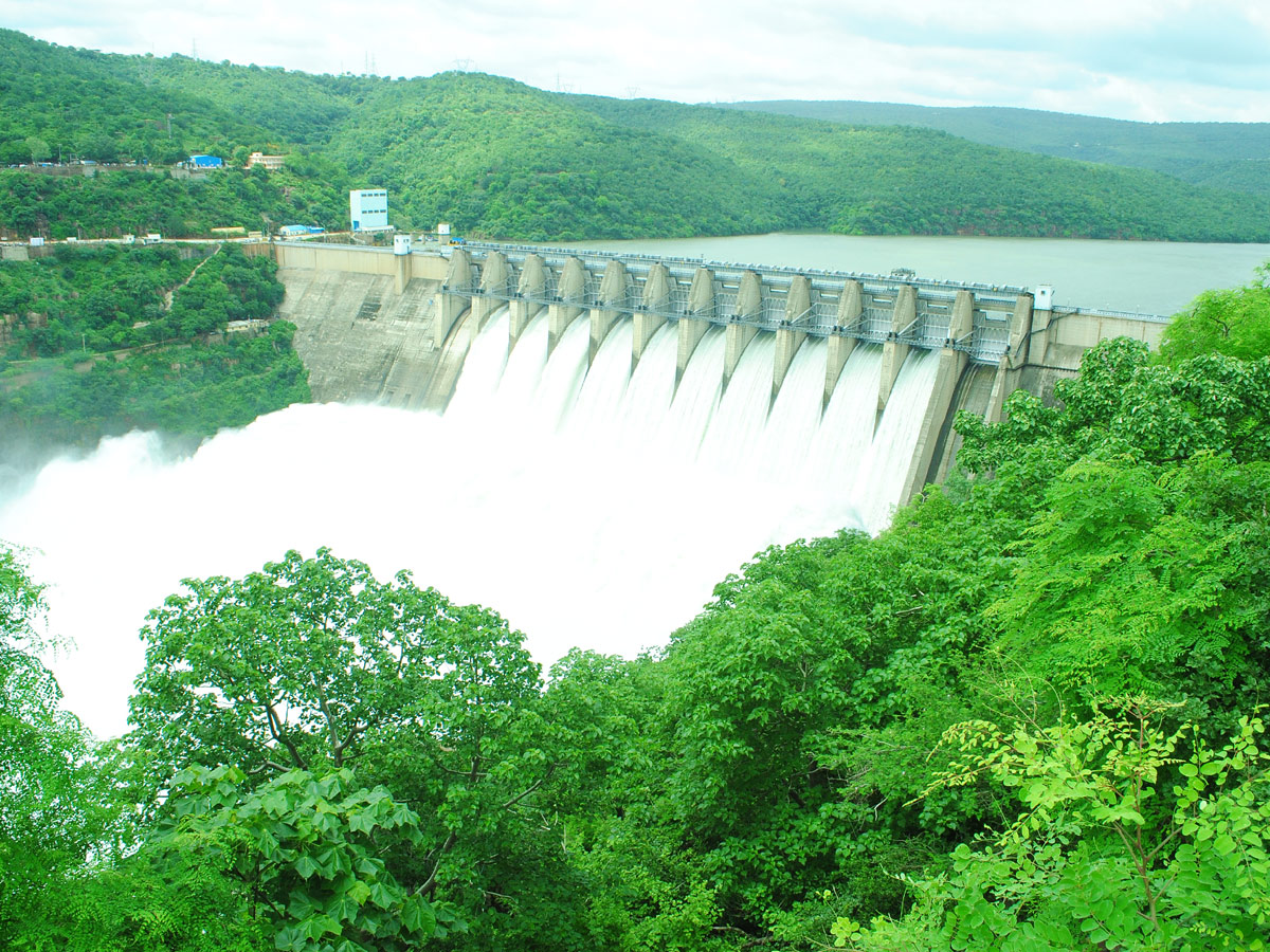 Srisailam Dam Gets Huge inflows Photo Gallery - Sakshi6