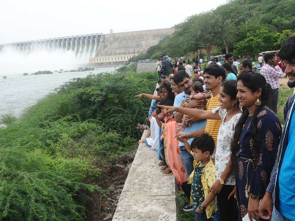 All 26 Gates Lifted at Nagarjuna Sagar Dam Photo Gallery - Sakshi13